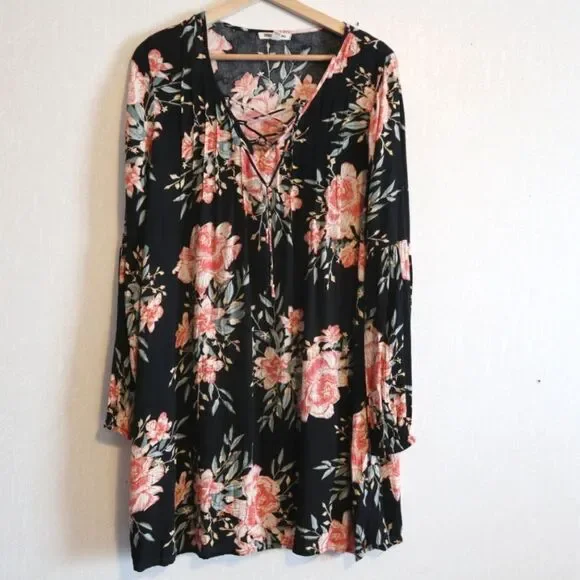 BILLABONG Just Like Us Black Floral lace up long sleeve    Mini Dress size S - Picture 5 of 13